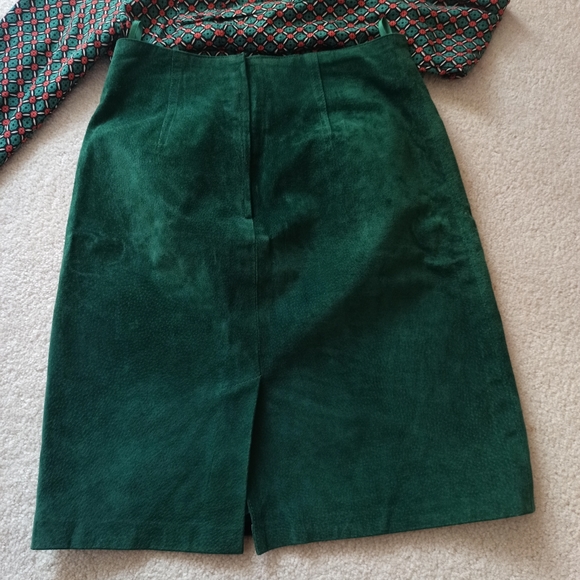 Vintage Eaton Forest Green Pig Split Suede A-Line Skirt - SOLD - Picture 2 of 4